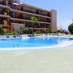 Encantador Con Terraza, Cristianos *