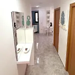 Encantador Con Terraza, Cristianos Appartement