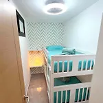Encantador Con Terraza, Cristianos Appartement