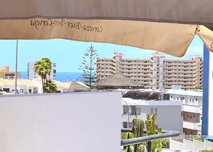 Apartman Encantador Con Terraza, Cristianos Los Cristianos