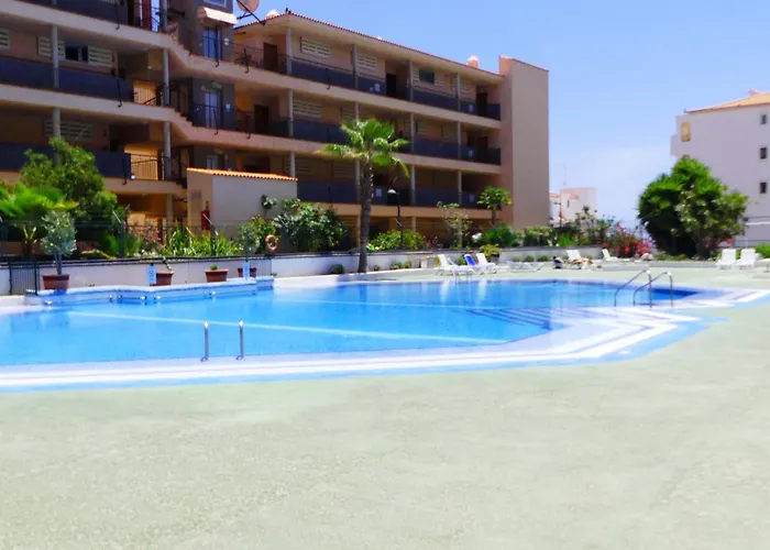 Encantador Con Terraza, Cristianos *